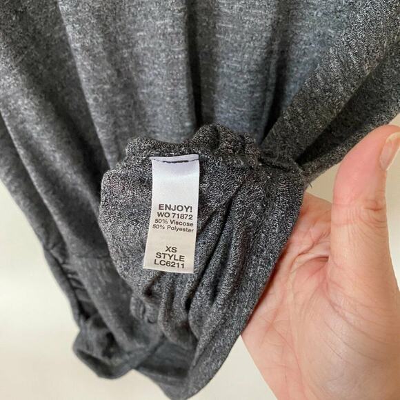 Michael Stars Short Sleeve Gray Knotted Front Round Neck T-shirt Oversized XS - Picture 9 of 9